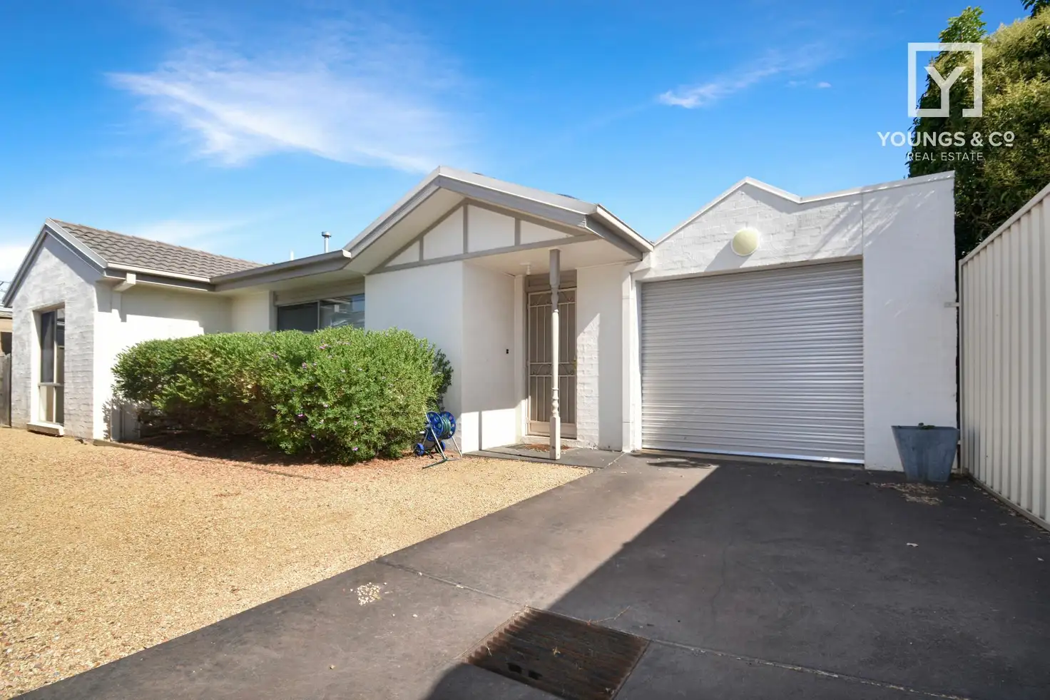 Main view of Homely townhouse listing, Unit 2/8 Glenlyon Ave, Shepparton VIC 3630