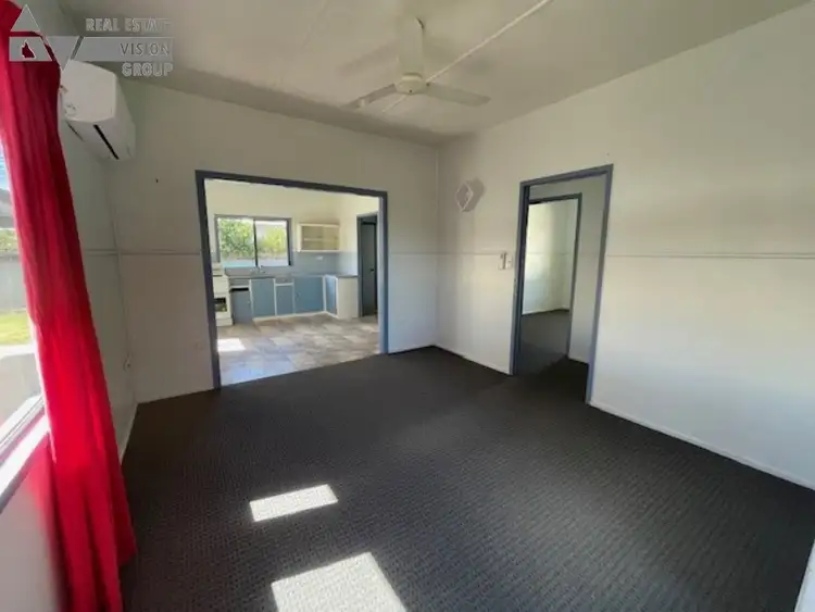 Second view of Homely house listing, 24 Gray St, Emerald QLD 4720