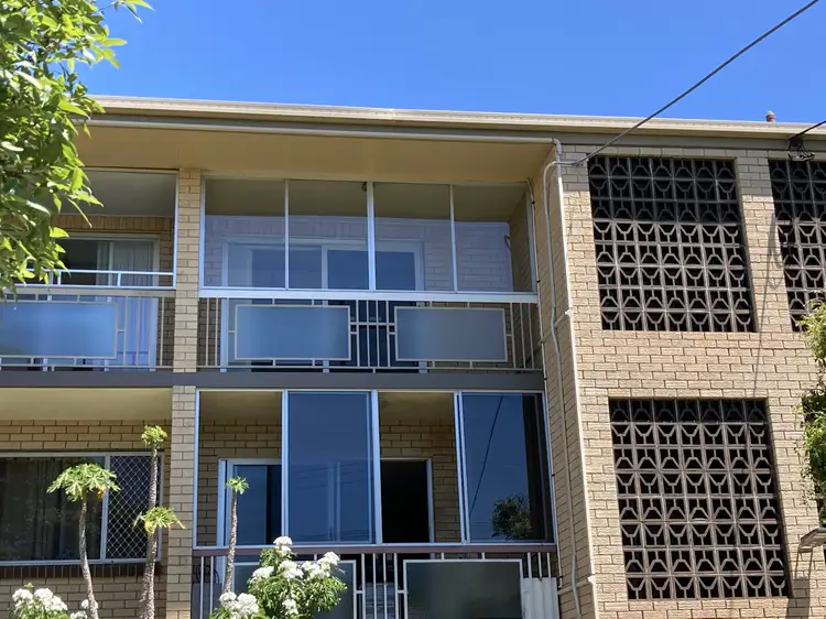 Second view of Homely unit listing, Unit 2/13 Macdonnell Rd, Margate QLD 4019