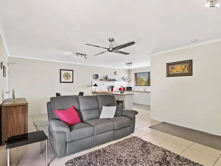 Sixth view of Homely unit listing, Unit 4/16 Bibimulya St, Bellara QLD 4507