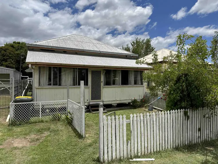 57 Myall Ave, Warwick QLD 4370