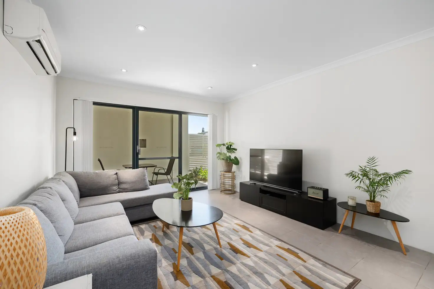 Main view of Homely house listing, Unit 24/11 Rowlands St, Kewdale WA 6105