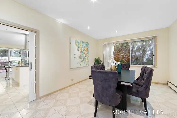 Fifth view of Homely house listing, 3 Avalon Court, Avondale Heights VIC 3034