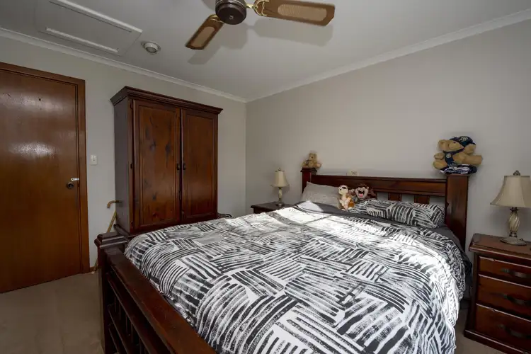 Fifth view of Homely house listing, 22-24 Gulf View Dr, Weeroona Island SA 5495