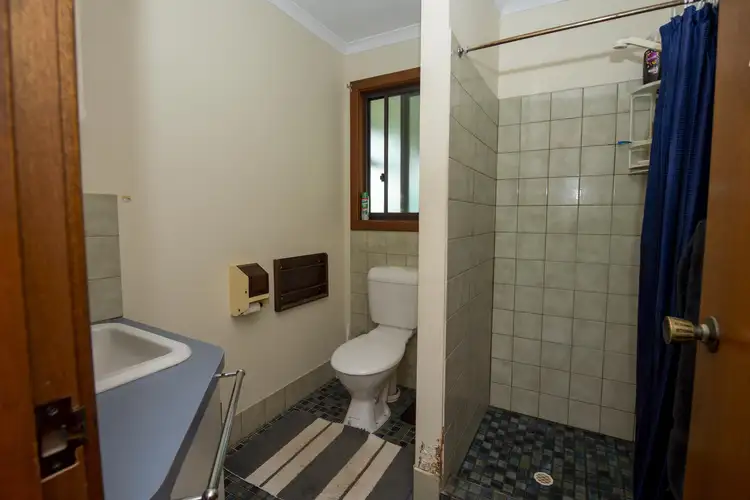 Sixth view of Homely house listing, 22-24 Gulf View Dr, Weeroona Island SA 5495