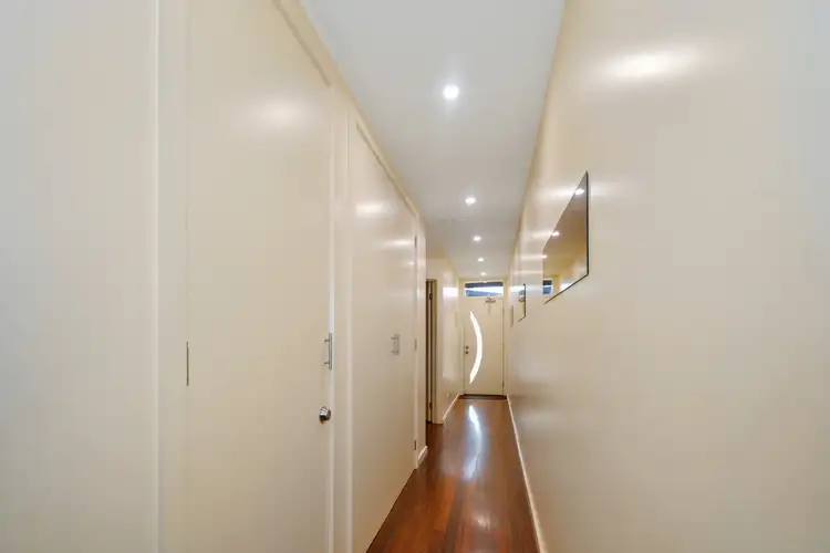 Fourth view of Homely house listing, Unit 5/15-17 Clematis Dr, Halls Gap VIC 3381