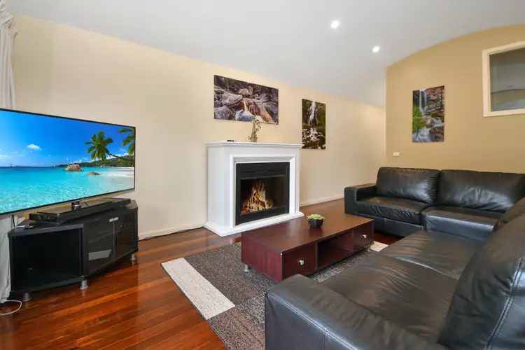 Sixth view of Homely house listing, Unit 5/15-17 Clematis Dr, Halls Gap VIC 3381