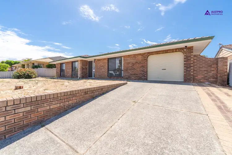 68 Giralt Road, Marangaroo WA 6064