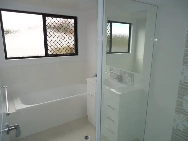 Fifth view of Homely house listing, 11 Dartmouth Close, Clinton QLD 4680
