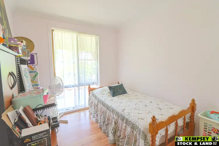 Fourth view of Homely house listing, 15 Hillview Dr, Yarravel NSW 2440