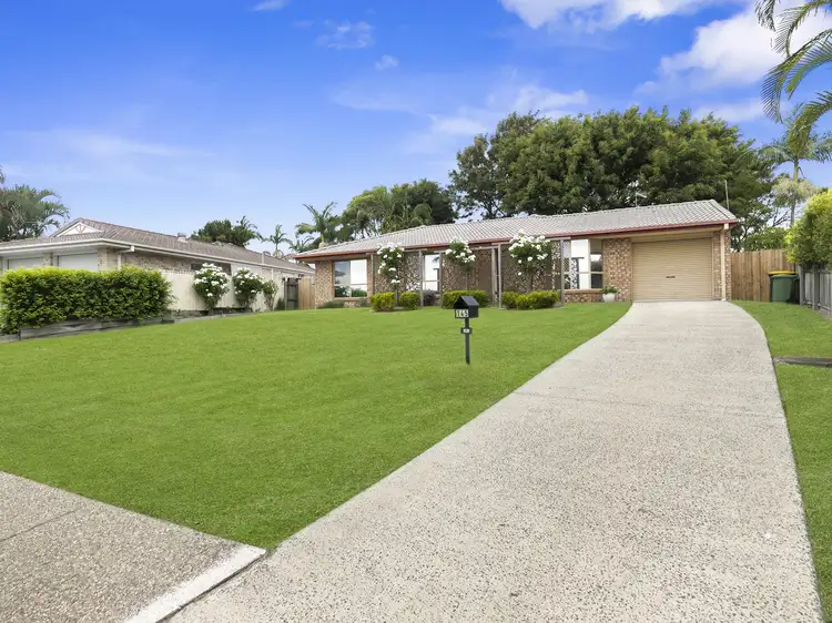 145 Bestmann Rd E, Sandstone Point QLD 4511
