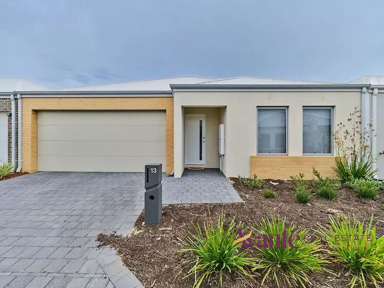 13 Vozhe St, Hammond Park WA 6164