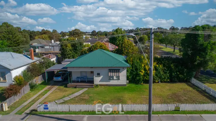 Second view of Homely house listing, 33 Anderson St, Bairnsdale VIC 3875