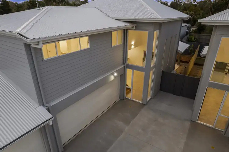 2/5 Greber Road, Beerwah QLD 4519