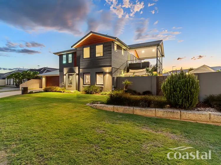 Third view of Homely house listing, 8 Lookout Vsta, Singleton WA 6175