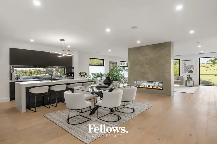10 Carbine Court, Drouin VIC 3818