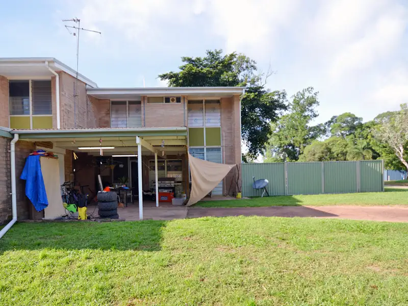 Main view of Homely townhouse listing, 1/12 Merluna Place, Trunding QLD 4874