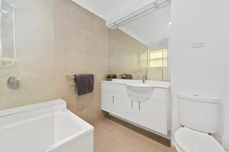 Fourth view of Homely apartment listing, Unit 7/370 Edgecliff Rd, Woollahra NSW 2025