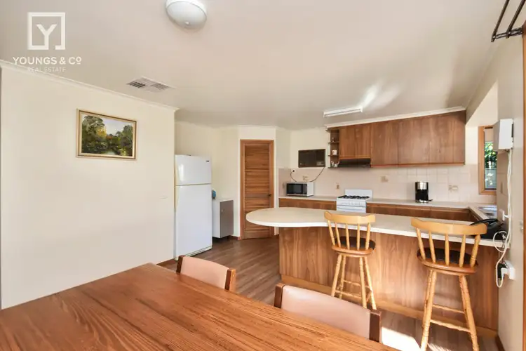 Sixth view of Homely unit listing, Unit 2/18 Granthorn St, Shepparton VIC 3630