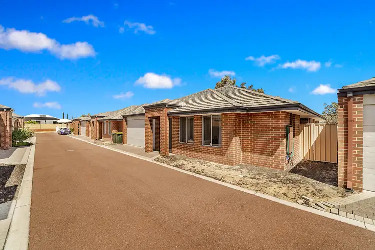 Sixth view of Homely unit listing, Unit 4/11 Hodnet Bend, The Vines WA 6069