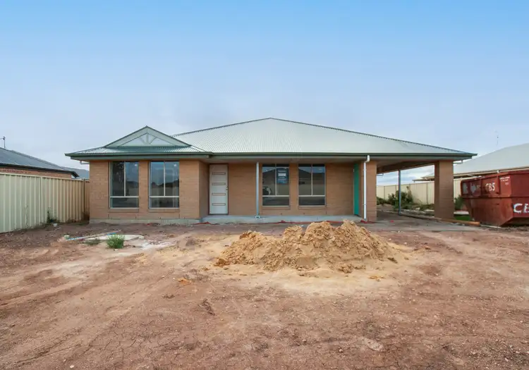 33 Schilling St, Kadina SA 5554