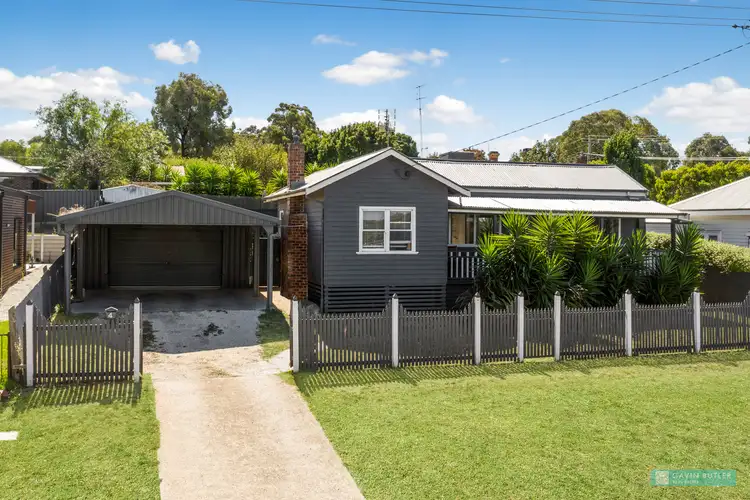 4 Burrowes St, Golden Square VIC 3555