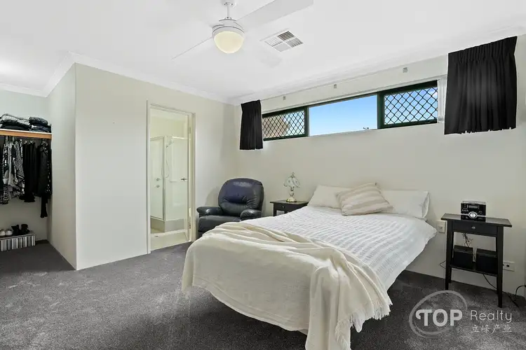 Fifth view of Homely house listing, Unit 2/8 Betula Street, Riverton WA 6148