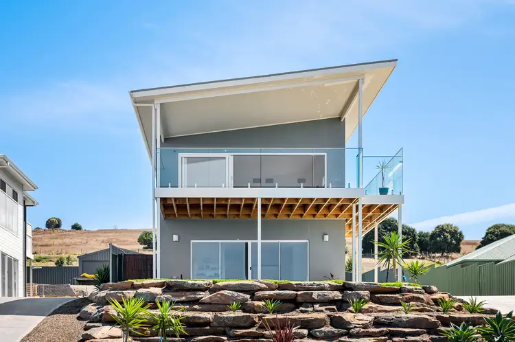 58 Wishart Cres, Encounter Bay SA 5211