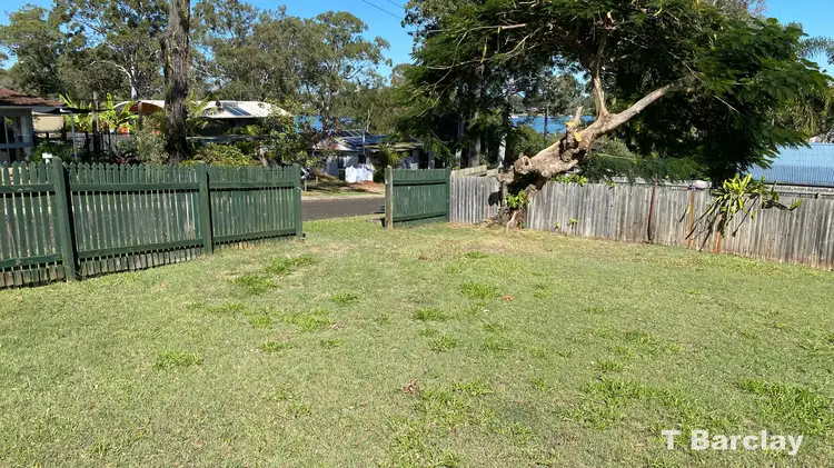 15 Michael Ave, Lamb Island QLD 4184