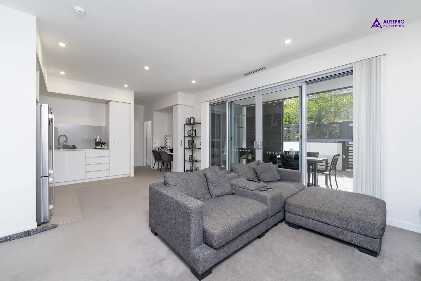 Main view of Homely apartment listing, Unit 9/9 Hawksburn Road, Rivervale WA 6103