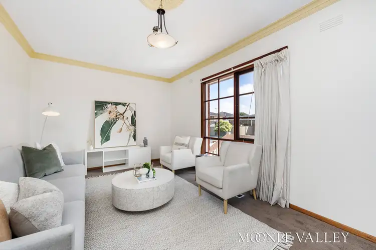 Fifth view of Homely house listing, 1 Thackeray Quadrant, Avondale Heights VIC 3034