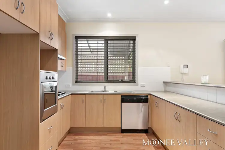 Second view of Homely house listing, 5 Karen Court, Avondale Heights VIC 3034