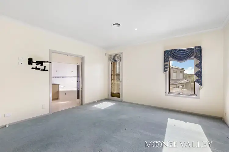 Sixth view of Homely house listing, 5 Karen Court, Avondale Heights VIC 3034