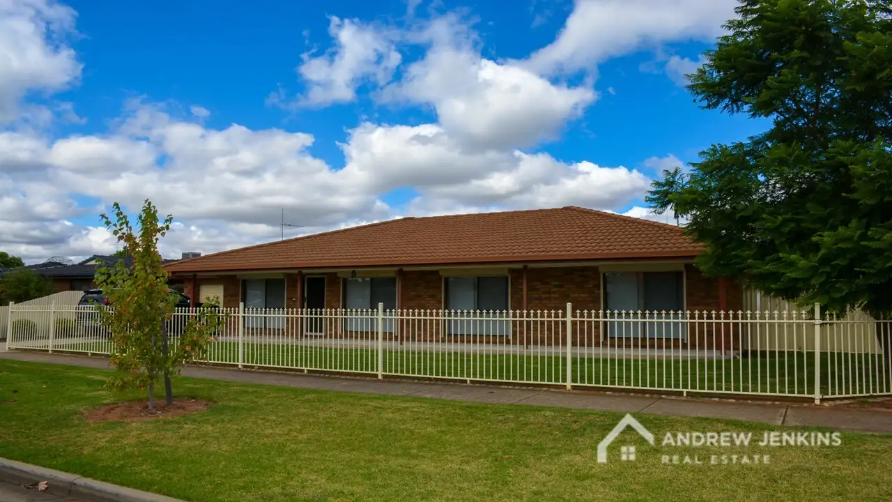Main view of Homely house listing, 1/88 Queen St, Cobram VIC 3644