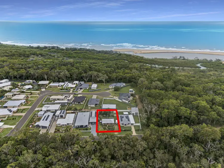 23 Gengers Rd, Moore Park Beach QLD 4670