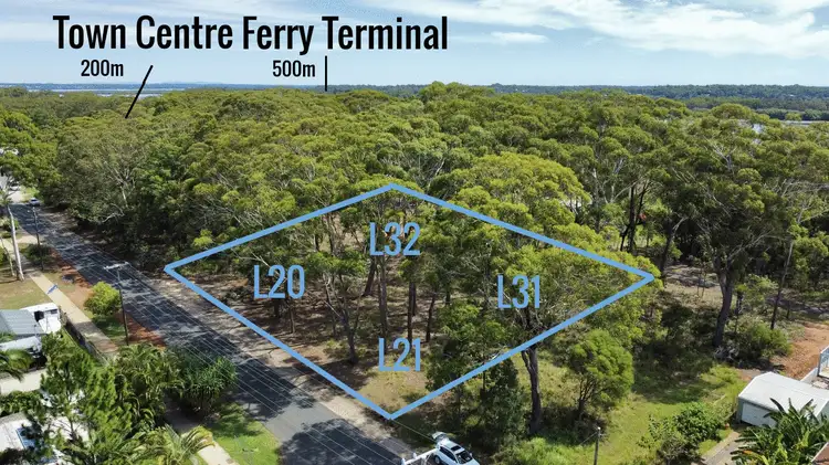 8-10 Fernbrook Avenue, Russell Island QLD 4184
