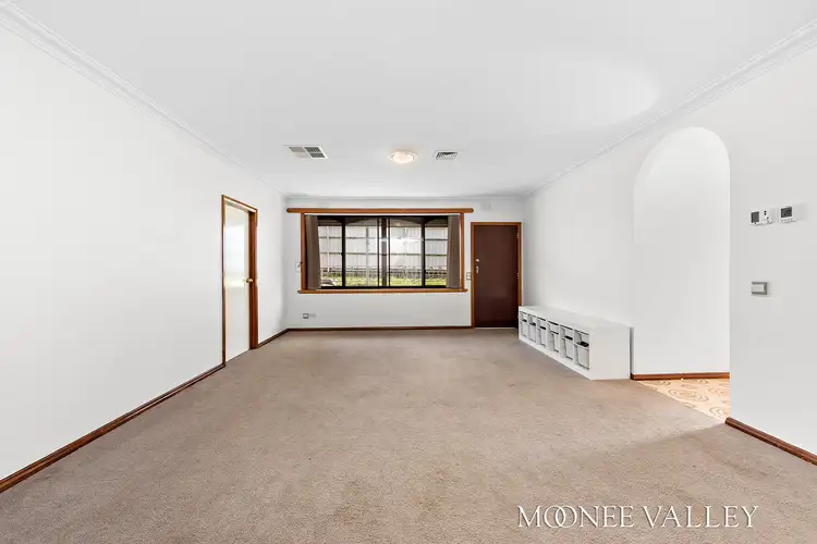 Fourth view of Homely house listing, 16 Barbara Crescent, Avondale Heights VIC 3034