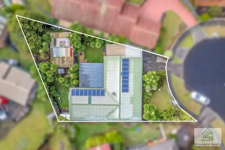 Fifth view of Homely house listing, 5 Catani Ct, Newborough VIC 3825