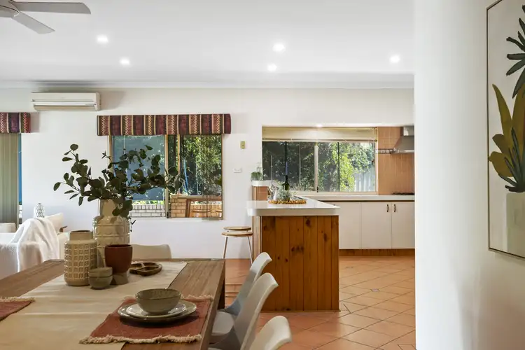 74 Roxburgh Circle