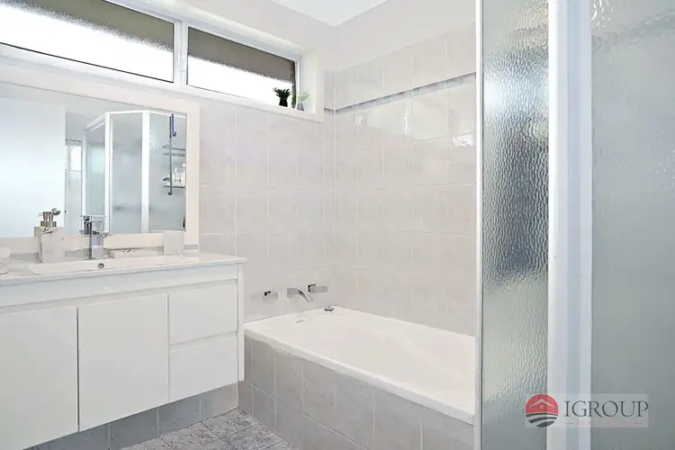 Fifth view of Homely house listing, 2 Glenbrook Cres, Georges Hall NSW 2198