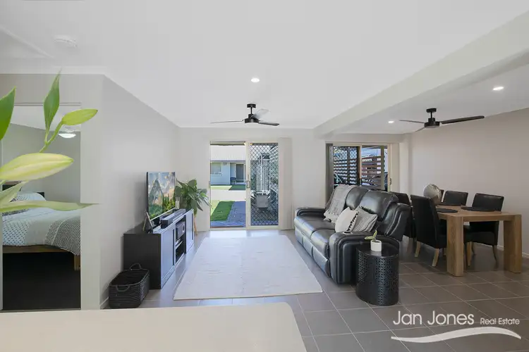 Fifth view of Homely unit listing, Unit 6/30 Silvyn St, Redcliffe QLD 4020