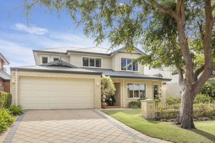 5 Winterbell Ct