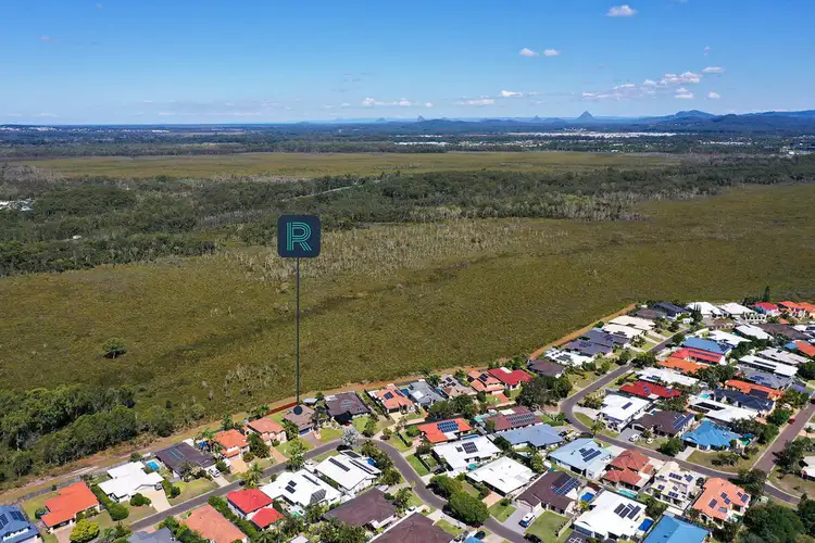 45 Escolar Dr, Mountain Creek QLD 4557