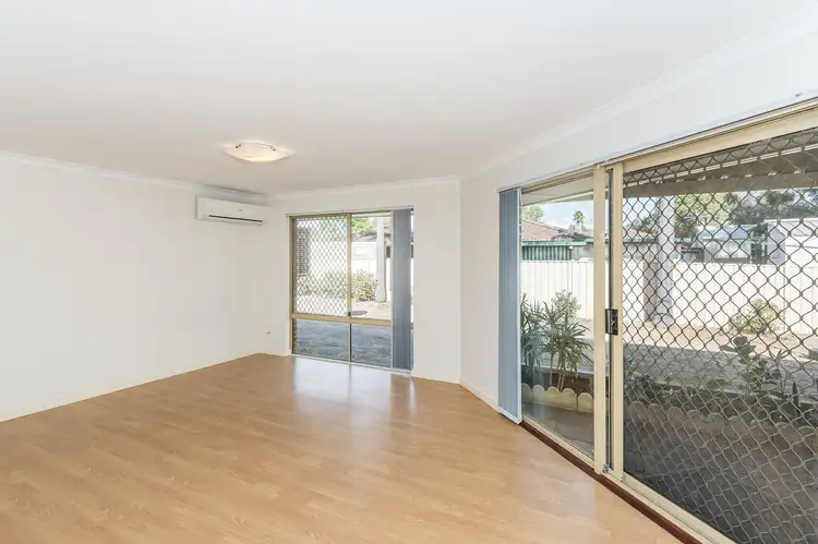 Seventh view of Homely house listing, 7 Panton Ct, Middle Swan WA 6056