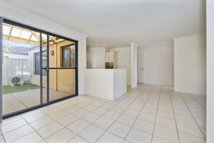 Fifth view of Homely villa listing, 401A Flinders St, Nollamara WA 6061