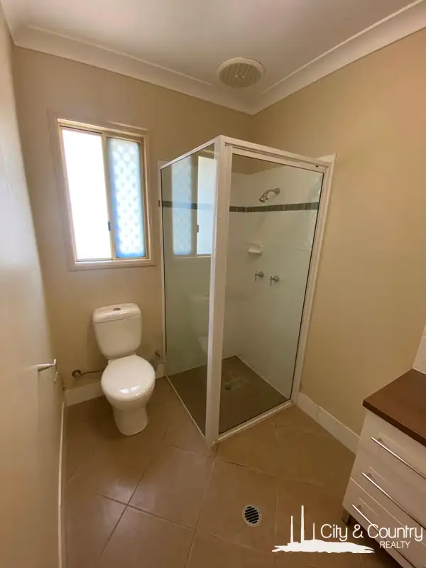 Sixth view of Homely unit listing, Unit 1/177 West Street, Mount Isa QLD 4825