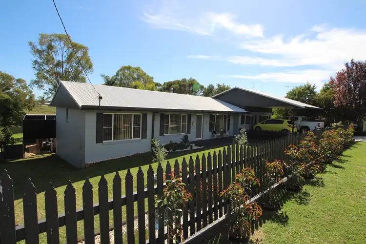 64 Prince St, Inverell NSW 2360