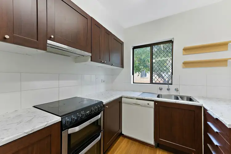 Unit 37/46 Pollard St, Glendalough WA 6016