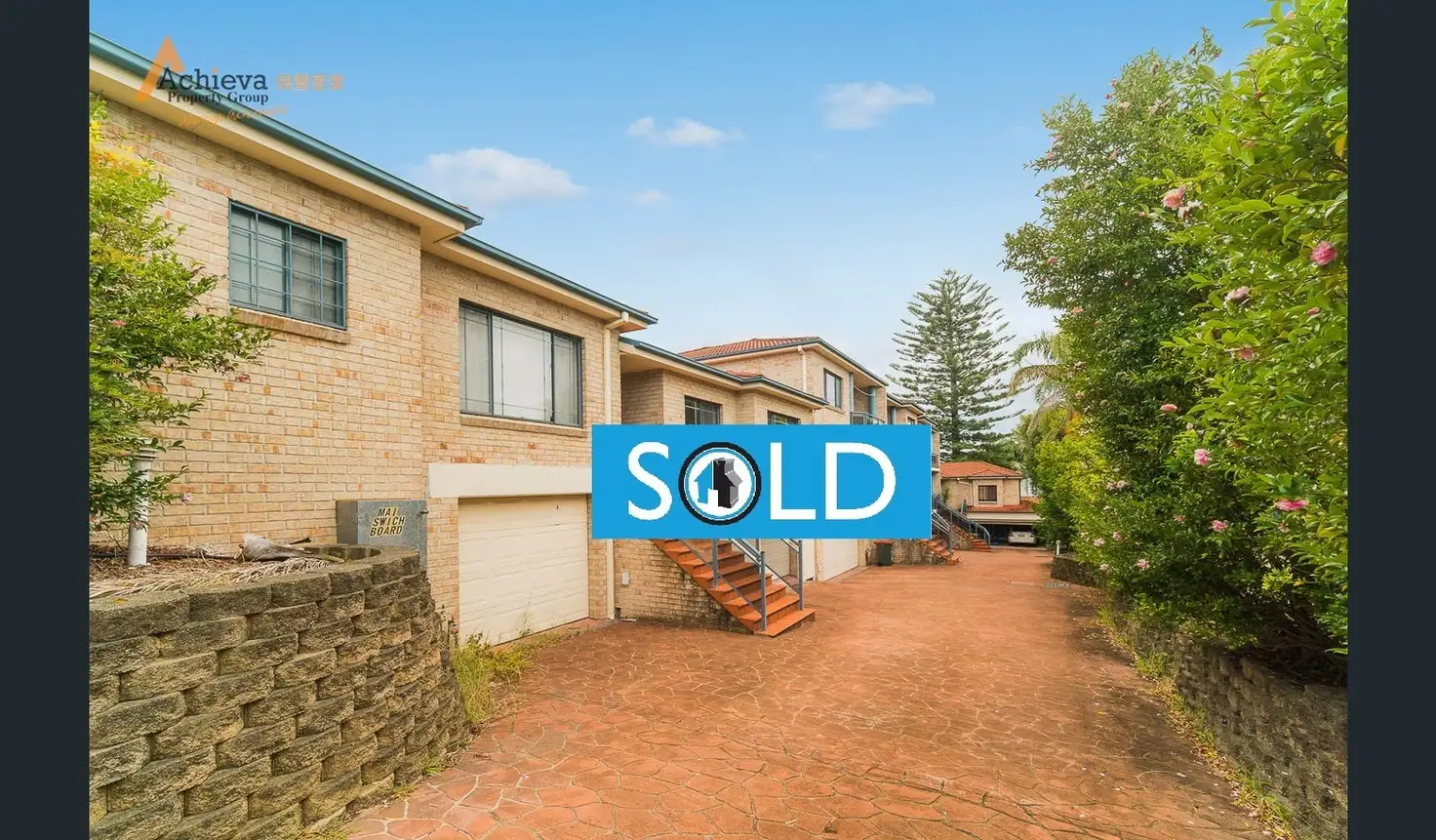 Main view of Homely villa listing, 2/88-90 Connemarra St, Bexley NSW 2207