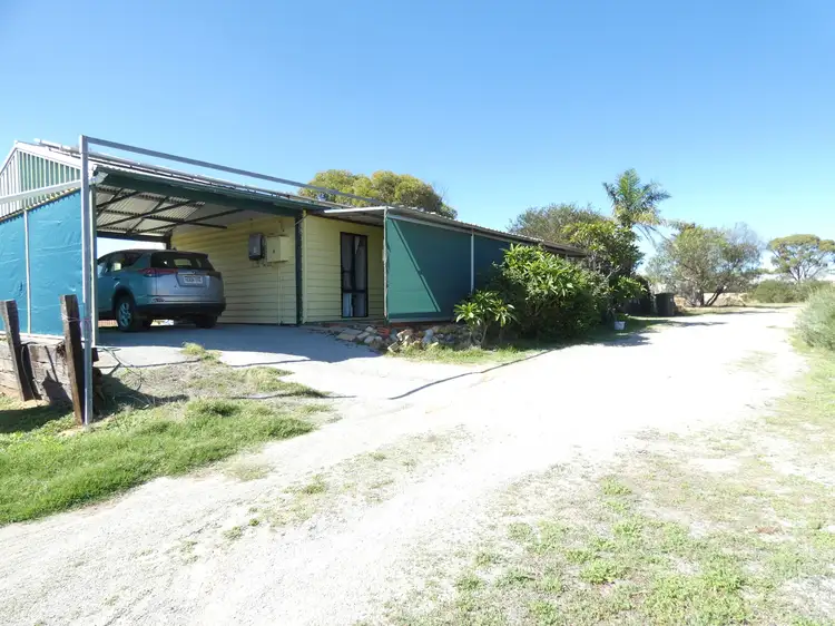21 York Gum Drive, Goomalling WA 6460